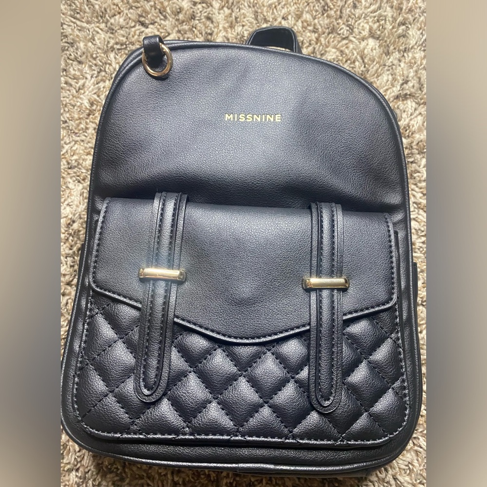 Black Mini Bacpack